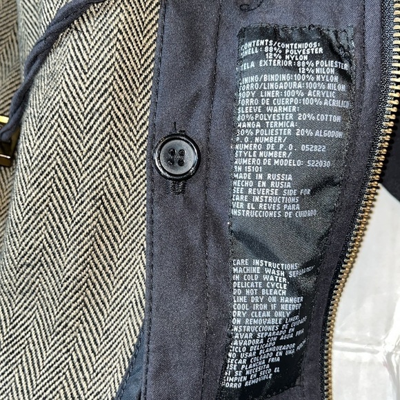 VTG-Hudson Place-M-black-Removable lining hooded jacket/coat with cinched waist. - Picture 11 of 16